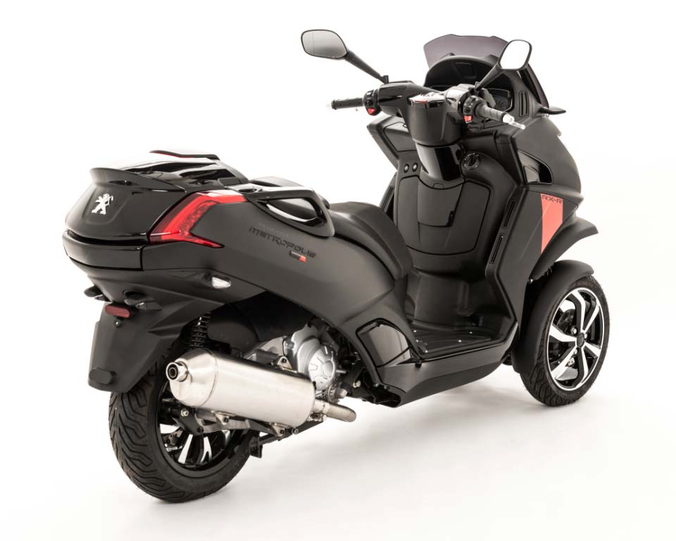 Spannende Metropolis 400i Peugeot Ebenbild